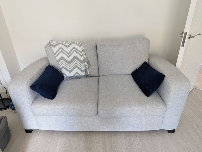 3 seater sofa bed (500eur) and 2 seater sofa (400 eur) for sale