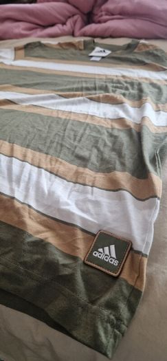 Adidas t-shirt