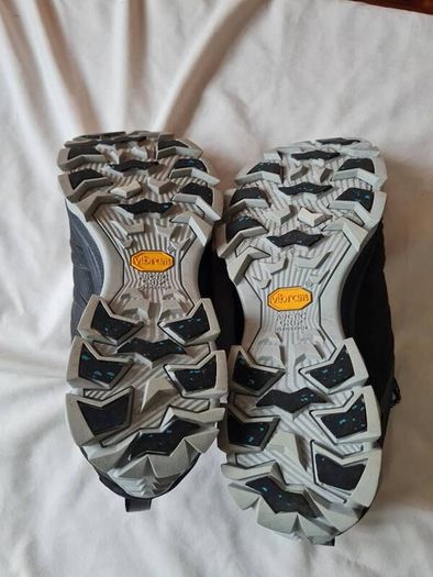 merrell thermo freeze waterproof walking/hiking shoes Size 6.5 eu 40 black In excellent condition