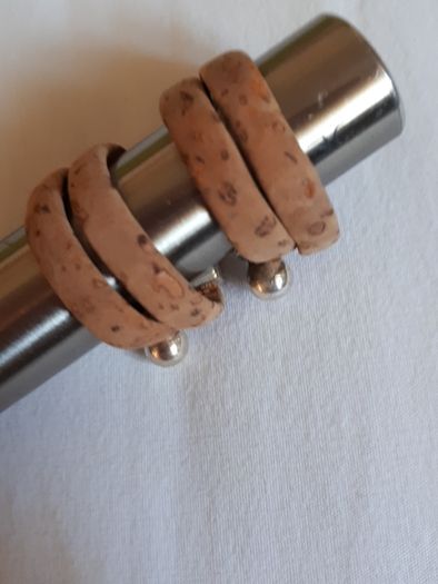 Cork adjustable rings