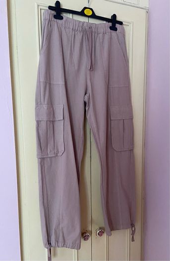 Fab Pull & Bear Dusky Pink Cargo Trousers  Size Large UK 14