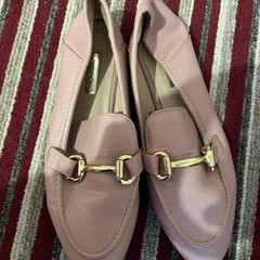 Women new flat shoes size 3