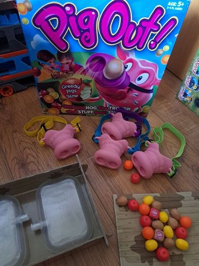Pig Out
