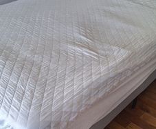 King size bed