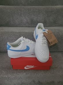 New Nike trainers size 9uk
