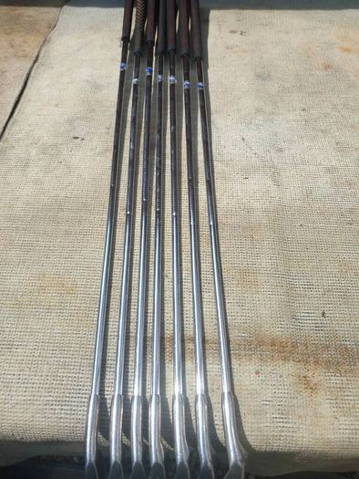 Dunlop golf irons. Right handed clubs