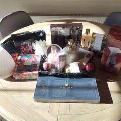 Beauty Bundle with Diffuser, Candle Holder and wallet set