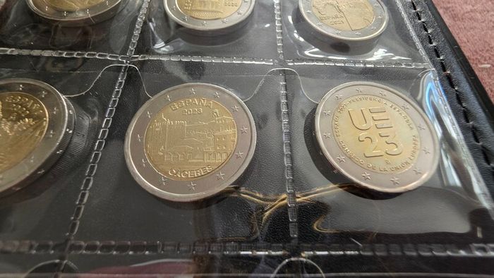 2 euro coin