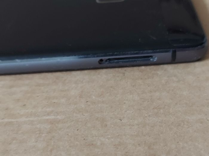 HUAWEI Mobile Phone, Model VNS-L31, Pin Locked, for Parts or repair