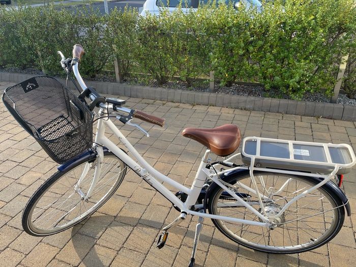 Pendleton Somerby E Electric Hybrid Bike     As New     Fully Serviced