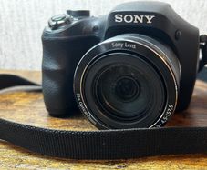 Sony Cybershoot DSC-H300