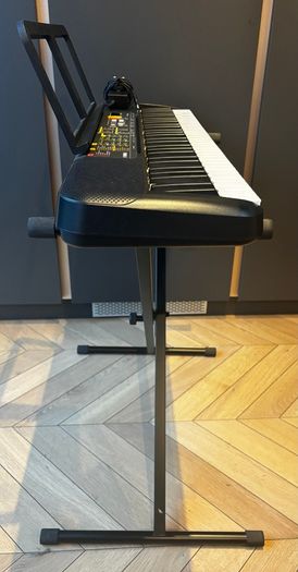 Yamaha Keyboard PSR-F52