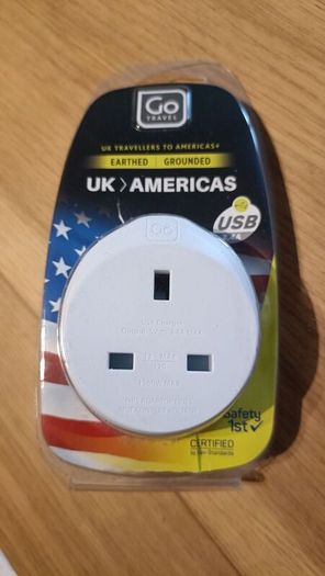 UK US Plug adapter with USB