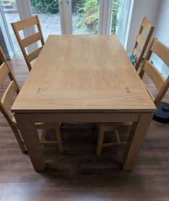 Beautiful Very Solid 5Ft Wooden Kitchen Dining Table - Can Deliver