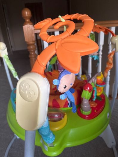 Fisher-Price Roaring Rainforest Jumperoo
