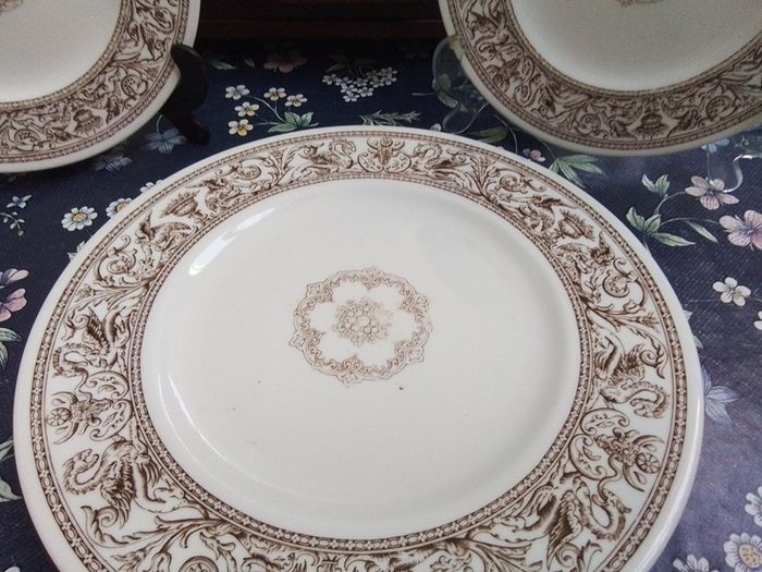 Four Good Pieces of Wedgwood Tableware