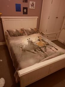 Bedroom suite