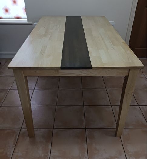 Kitchen table