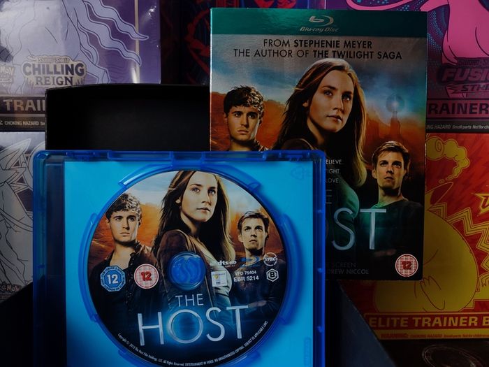 The Host ! Blu-ray ! From Stephenie Meyer ! The Author of Twilight Saga ! 2013 !
