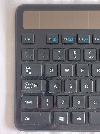 Logitech Wireless Solar Keyboard K750, excellent cosmetic condition, without  tiny Logitech Unifying receiver