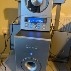 Tech  Cd x9