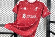 Liverpool 26/27 home soccer jersey
