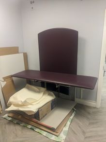 hydraulic changing bed