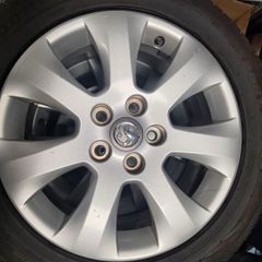 insignia alloys 225/55/17 with pressure sensors
