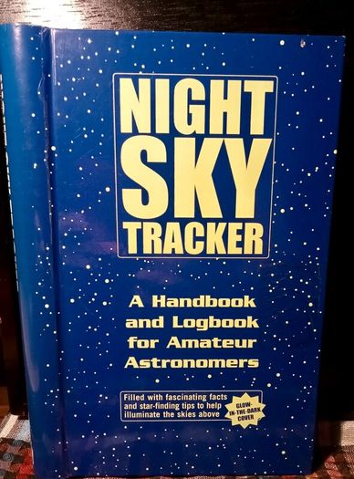 2006. Night Sky Tracker Book.