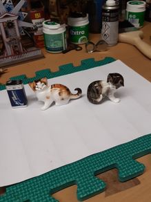 Royal doulton cat ornaments