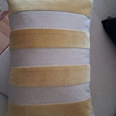 Meadows & Byrne Harlow Cushion