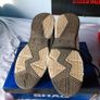 Basketball boots size 7 Image 8