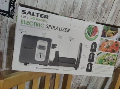 Salter electric spiralizer