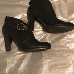 Vicki Bootie, size EU-41, UK-7