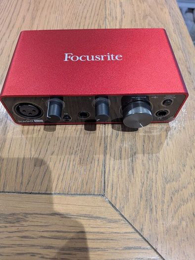 focusrite Scarlett solo
