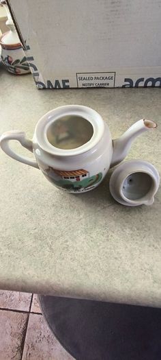 Vintage Small Irish Teapot 1960 made in Japan