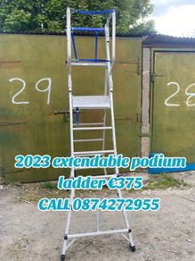 2023 Extendable Podium Ladder