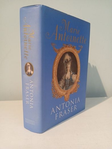 Marie Antoinette by Antonia Fraser