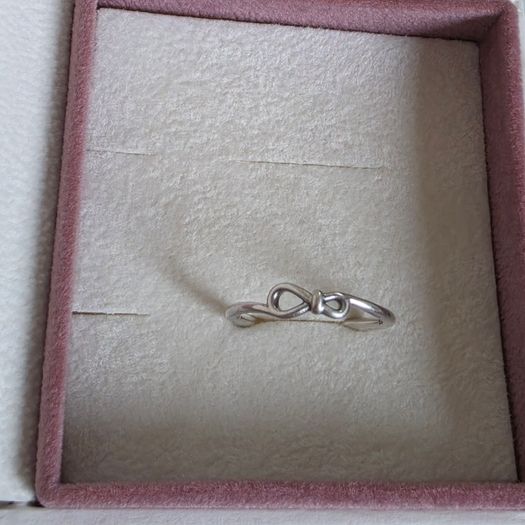 Pandora infinity knot ring size 54(no box)