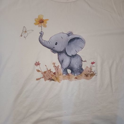 womens t shirt