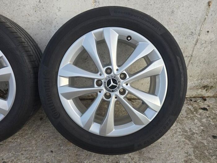 Genuine Mercedes-Benz 17" Alloy Wheels & Continental ContiSportContact 5 Tyres (225/50/R17)