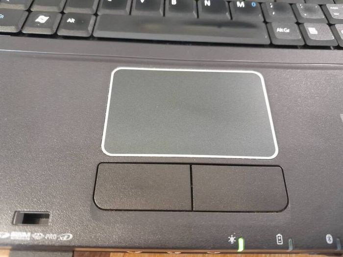 Acer Extensa 5630Z Laptop - 4GB RAM, 320GB HDD, Great Battery & Original Charger. Set to Spainish language.