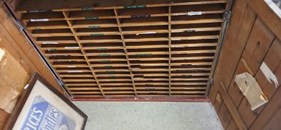 Pigeon hole cabinet