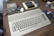 Commodore 64 - C64C Bundle - #400