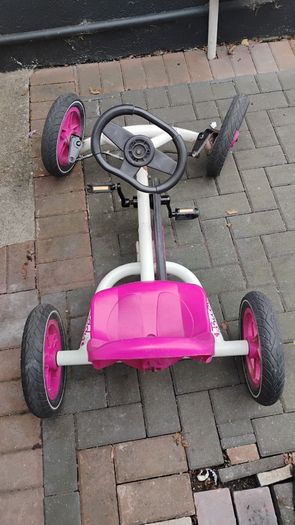Kids go cart