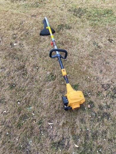 Petrol strimmer
