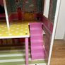 Doll House Image 3