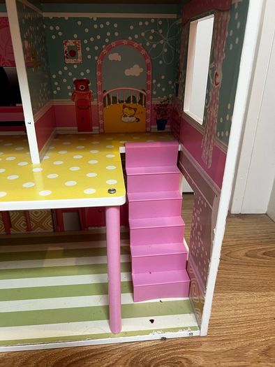 Doll House