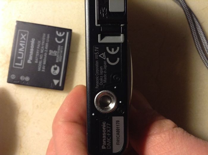 Panasonic Lumix DMC-FX77