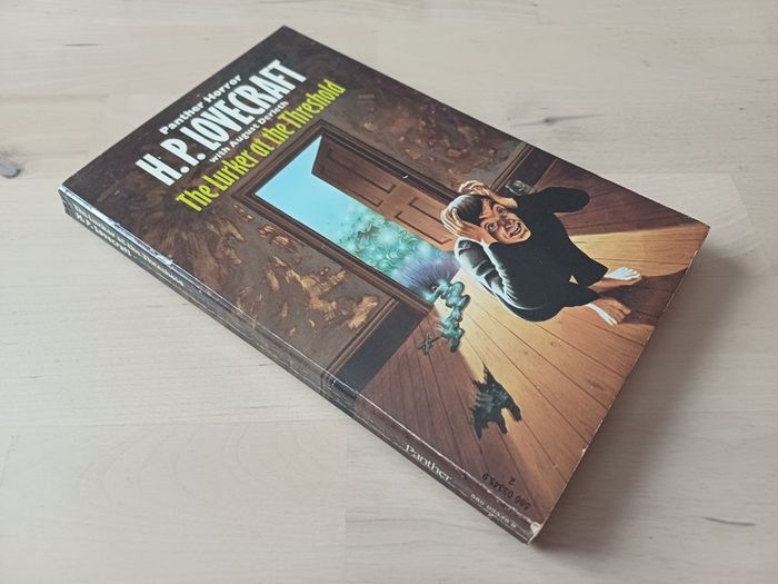 The Lurker at the Threshold by H.P. Lovecraft (Cthulhu Horror Vintage Paperback 1973)